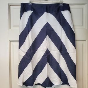 Linen striped skirt